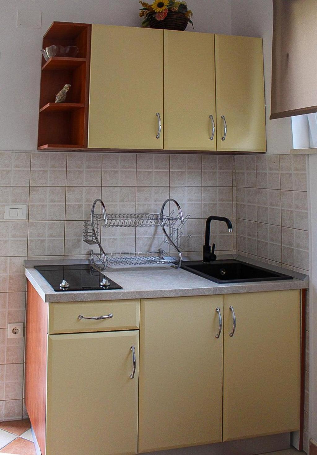 Tina Apartment *