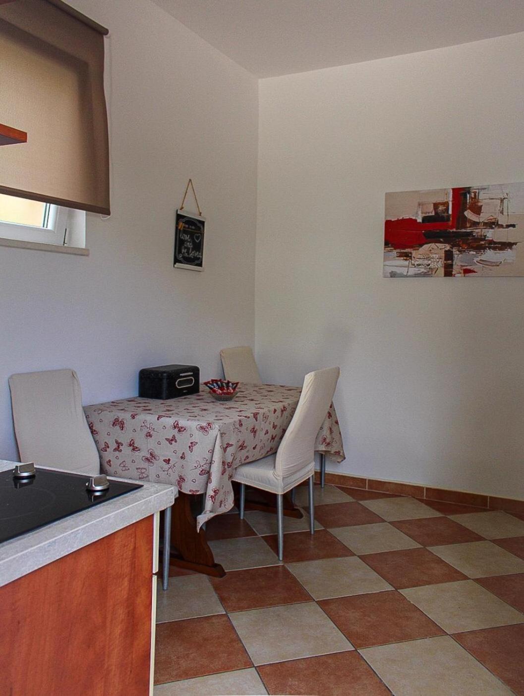 Tina Apartment Makarska